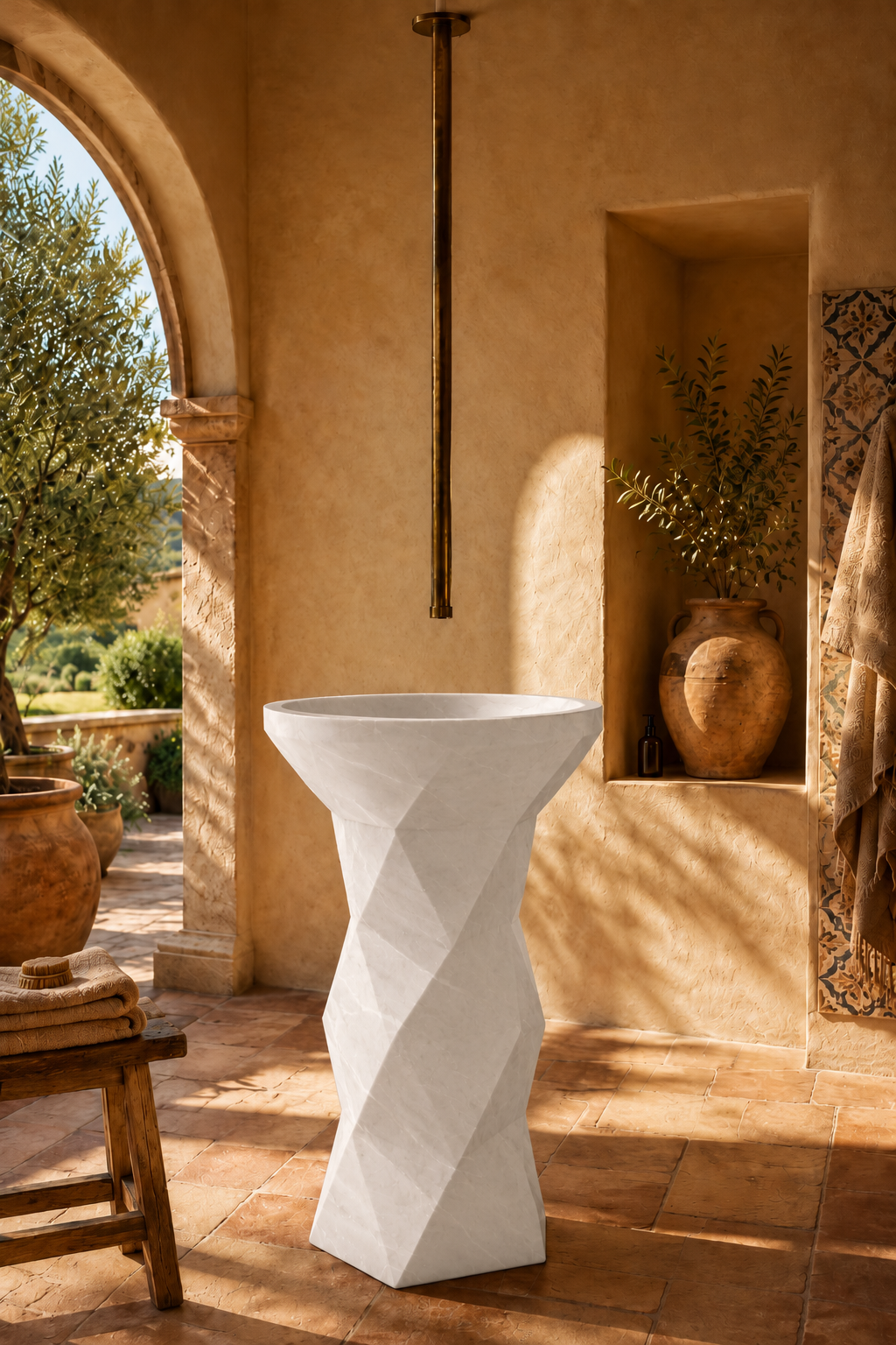 Crema Marfil freestanding pedestal 