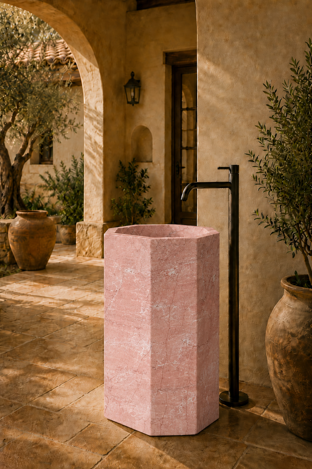 Rose cream freestanding sink 